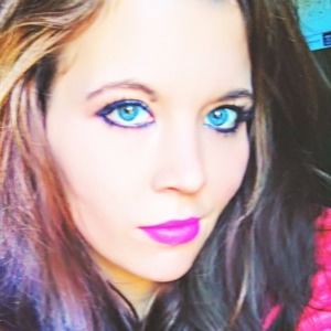 Meet your Posher, Brittney